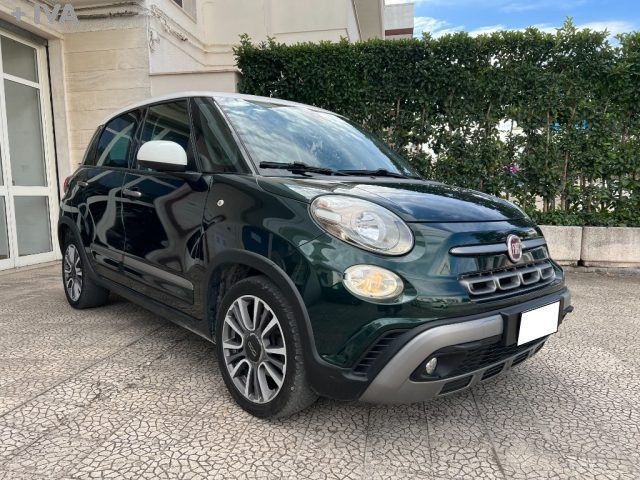 FIAT 500L Cross