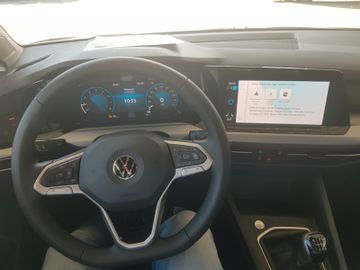 Fahrzeugabbildung Volkswagen Golf 1.5 TSI OPF 96kW Life Variant