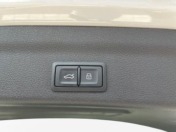Audi A6 - 12
