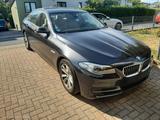 BMW 520i -