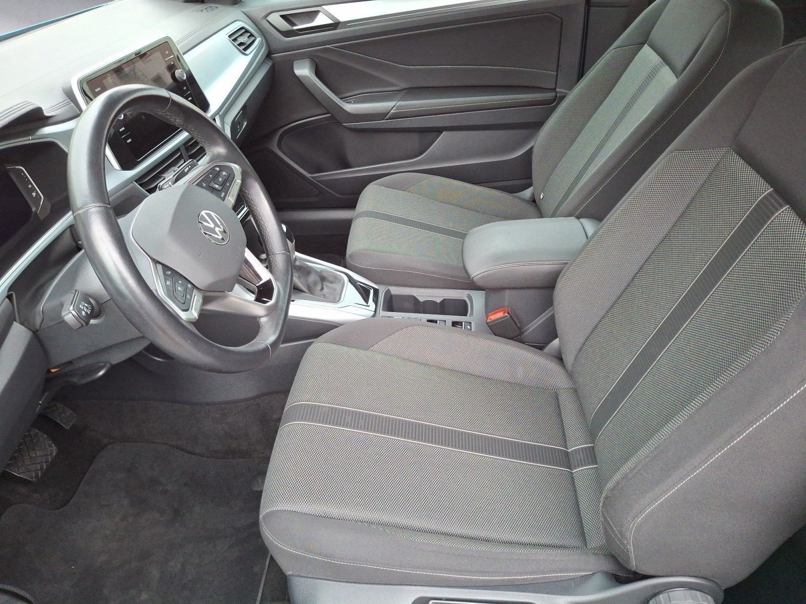 Volkswagen T-Roc - Bild 7