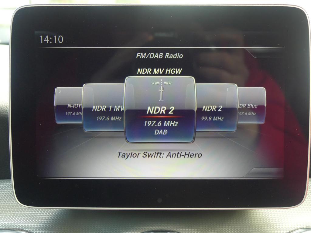 Mercedes-Benz GLA 220