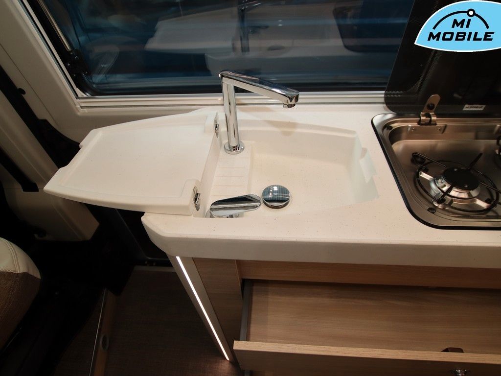 Fahrzeugabbildung Eura Mobil Van 595 HB *Black November Preise*