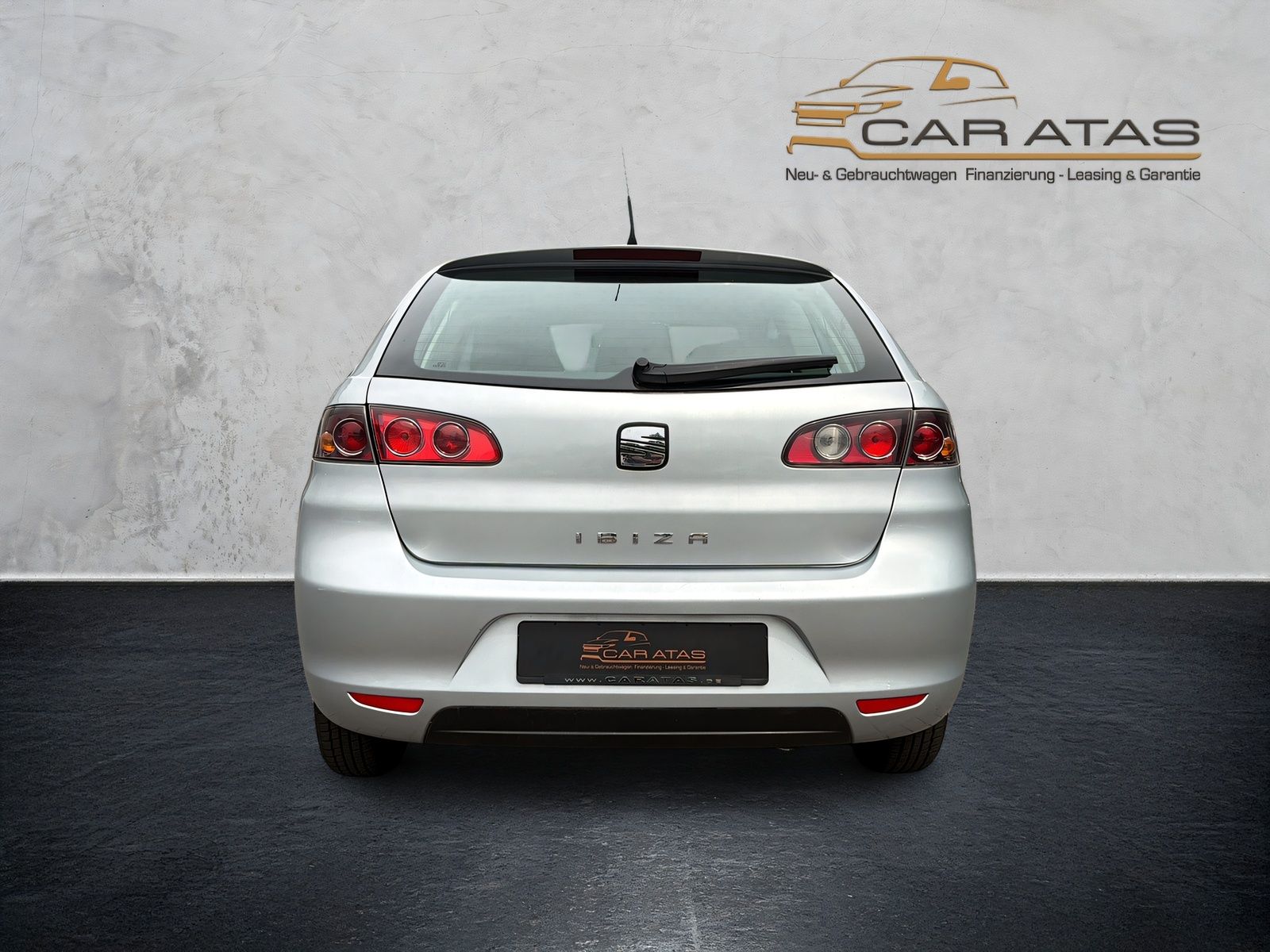 Fahrzeugabbildung SEAT Ibiza 1.4 Stylance AUTOMATIK KLIMAAUT. TEMPOMAT