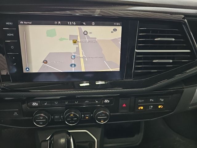 Fahrzeugabbildung Volkswagen T6.1 Multivan 2.0 TDI 4M DSG Highline 4x4 AHK ST
