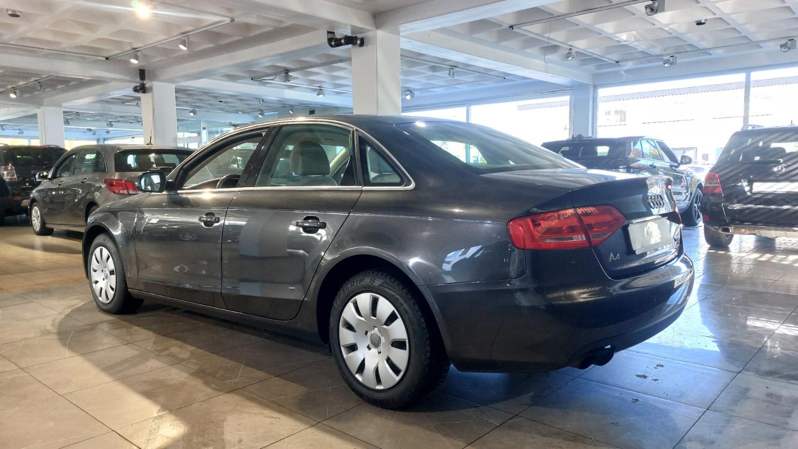 Audi A4 Lim. Ambiente *Erst 98tkm*Automatik*PDC*