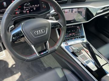 2023 AUDI RS6 — миниатюра 17