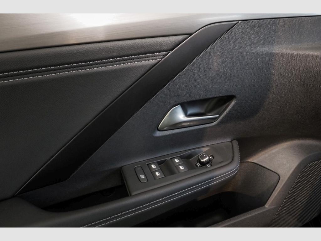 Opel Astra Electric L GS Sports Tourer Facelift