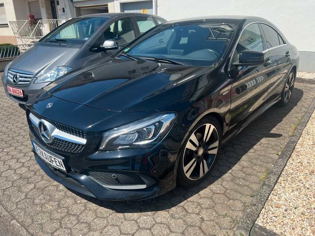 Image of Mercedes-Benz CLA 180