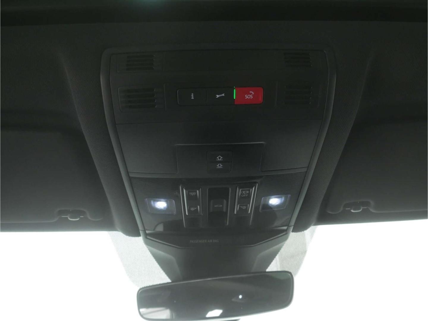 Volkswagen T-Roc 1.5 TSI R-Line Black Style DSG P-Dach/LED, миниатюра 30