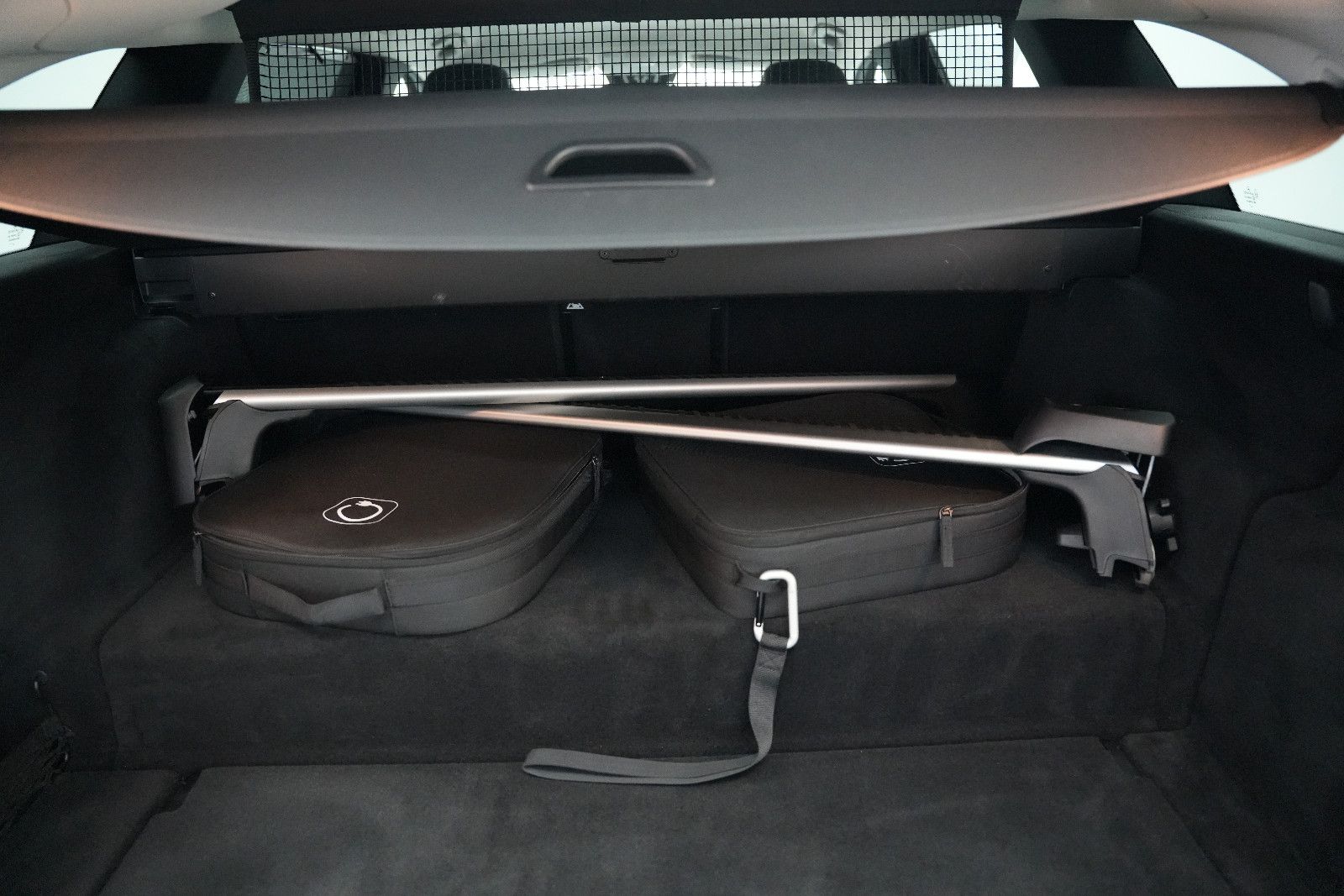 Fahrzeugabbildung Mercedes-Benz E 300 de/Plug-in/Leder/Ambiente/LED/360°Cam/SHZ/