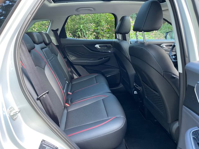 BAIC Beijing X75 PANO Leder CarPlay SHZ inkl. ÜBF STM