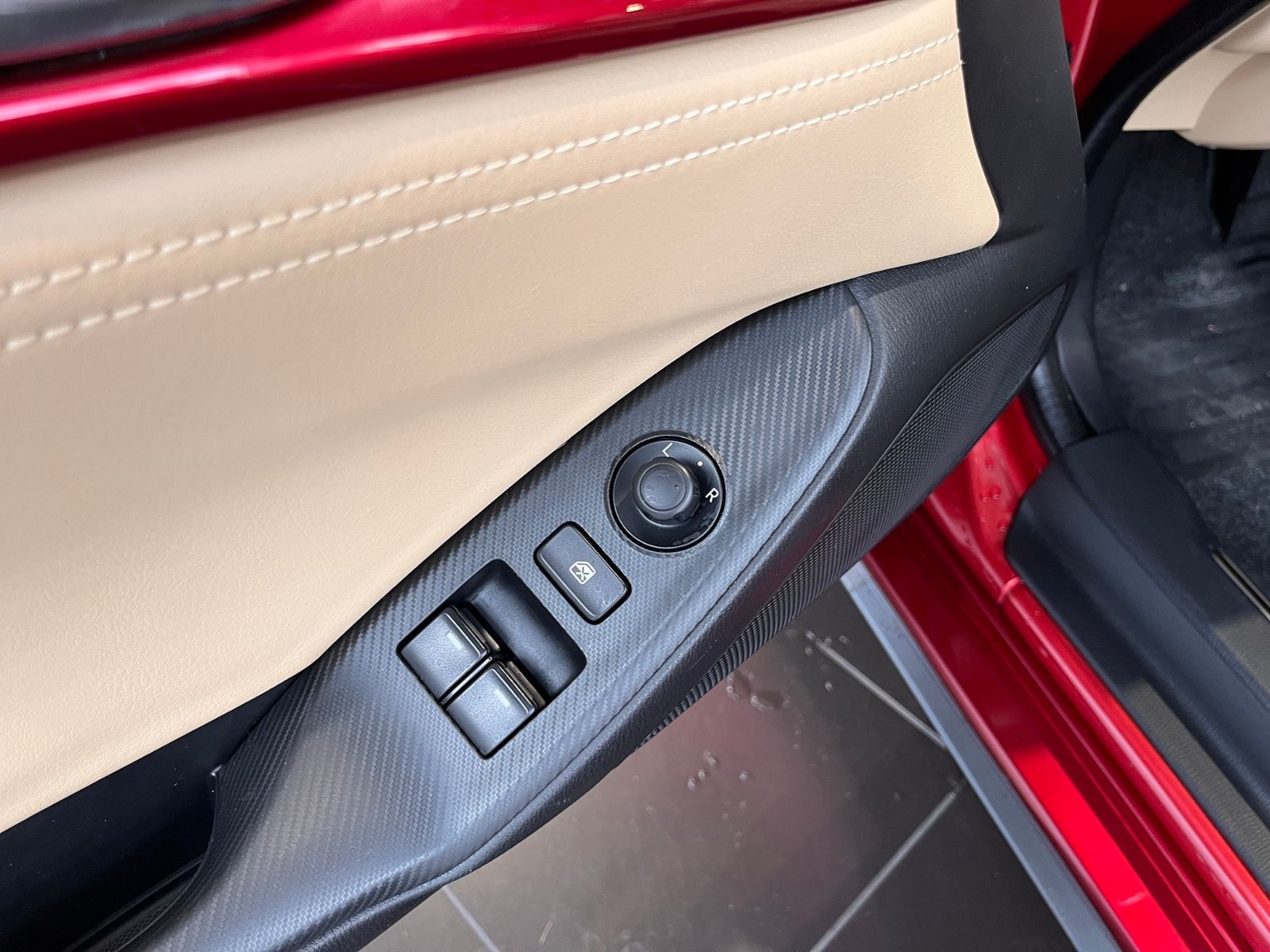 Fahrzeugabbildung Mazda MX-5 Selection KLIMA LED NAVI LEDER
