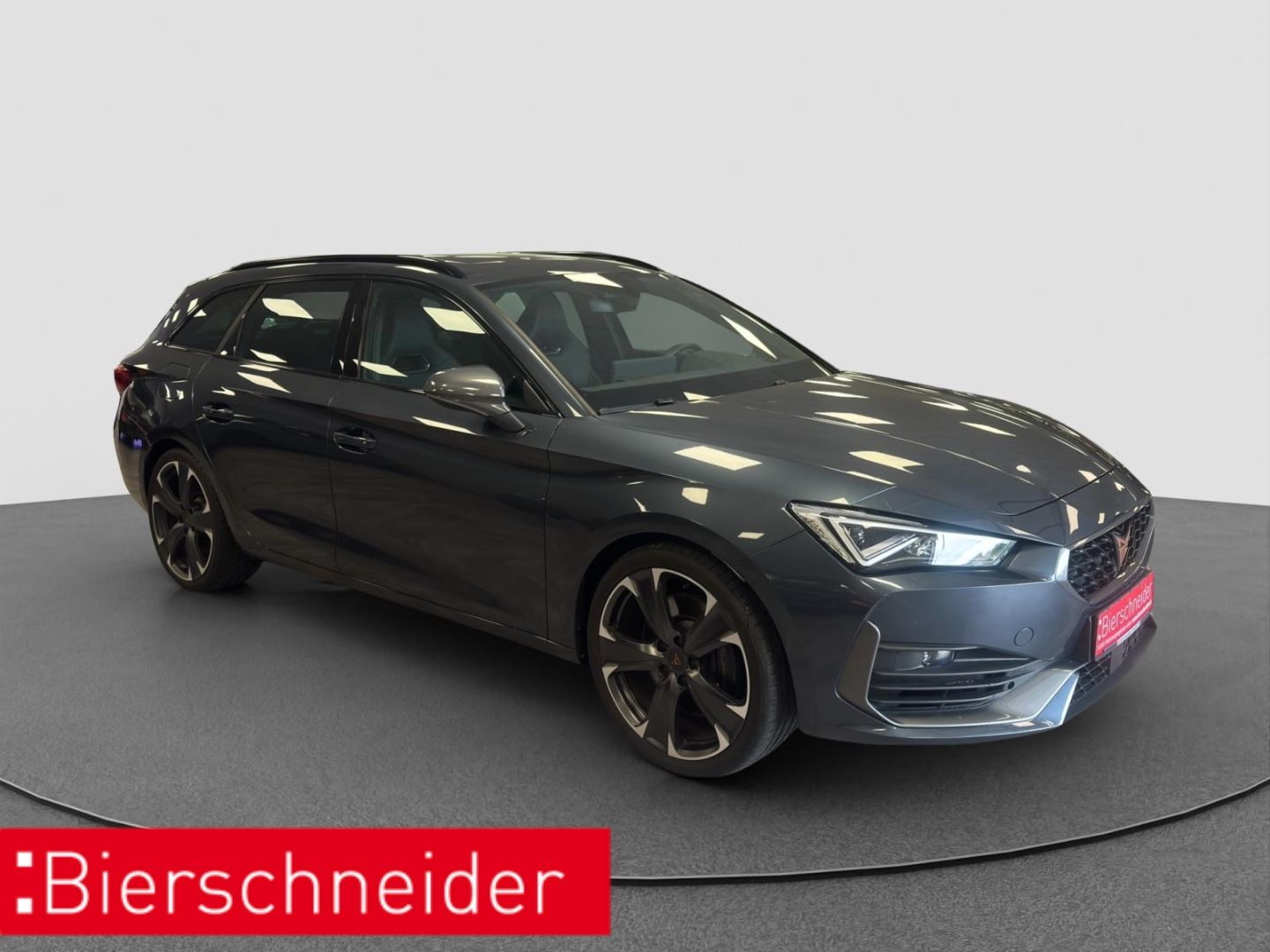 Cupra Leon Sportstourer 2.0 TSI DSG 4Dr. VZ PANO NAVI imagem 3