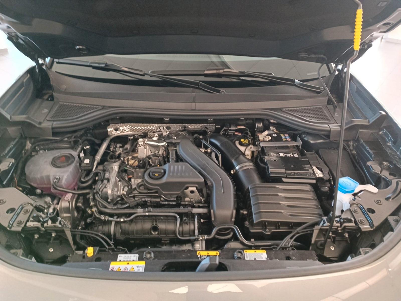 Volkswagen T-Roc 1.5 eTSI 110 kW R-Line, миниатюра 18