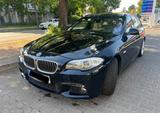 BMW 535d xDrive Touring - - blaue BMW 535
