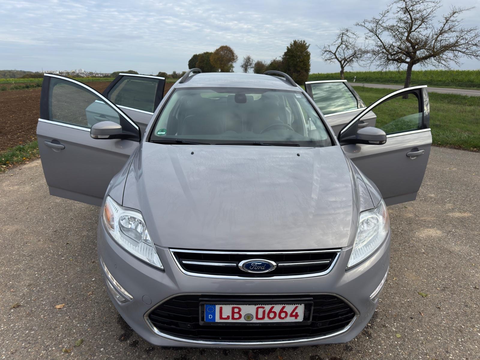 Ford Mondeo 2011 — фото 24