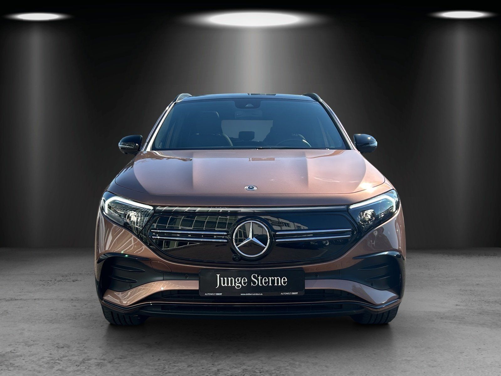 Fahrzeugabbildung Mercedes-Benz EQA250 AMG Advanc+ AHK Pano Memo KeyGo Sitzklima