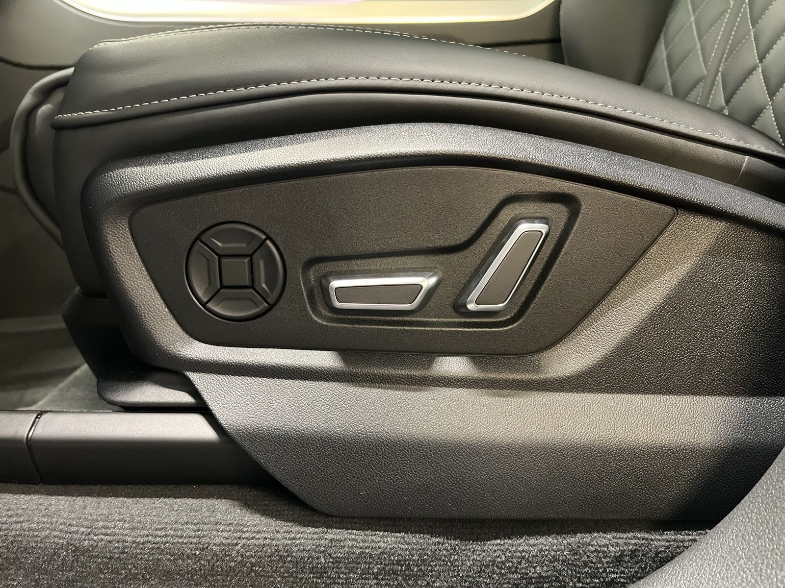 Audi Q8 - Bild 15