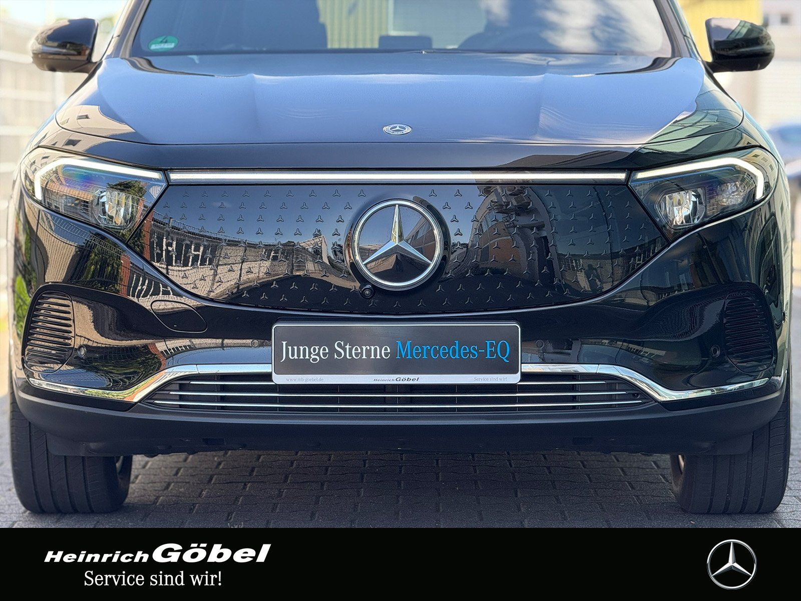 Fahrzeugabbildung Mercedes-Benz EQA 300 4Matic 360°KAMERA*AMBIENTE*LED*elek.HECK