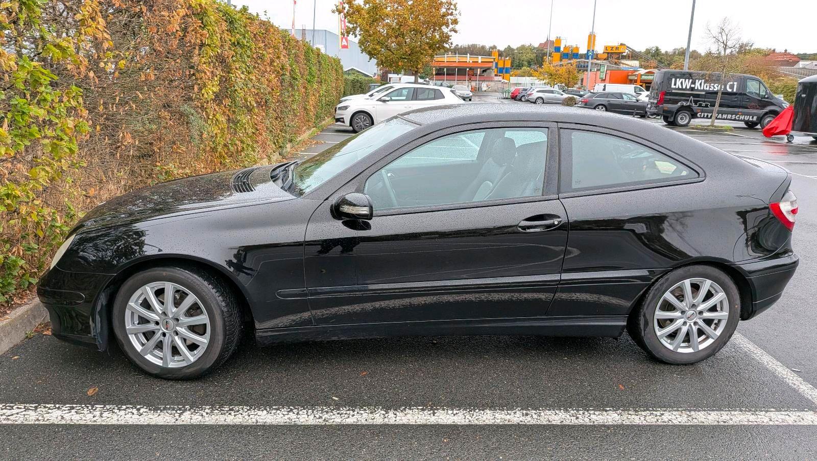 Mercedes-Benz C 180