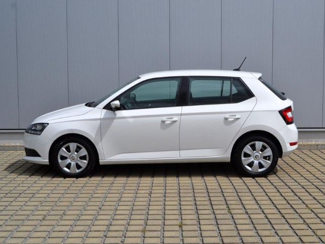 Fabia 1.0 TSI Ambition INFOTAUNMENT-PAKET/NAVI/S