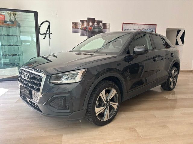 Audi Q2 35 2.0 tdi Quattro Identity Black s-tron