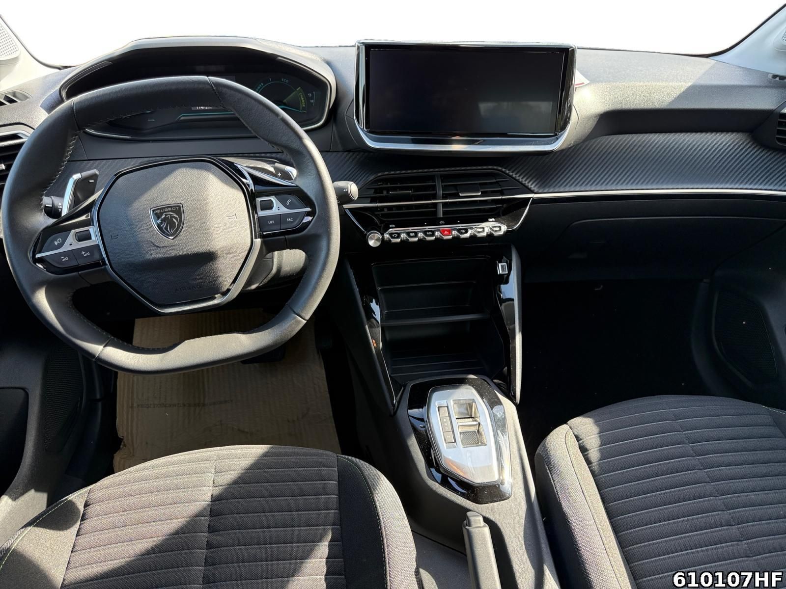 Fahrzeugabbildung Peugeot 208 1.2 Hybrid 100 Active (EURO 6e)