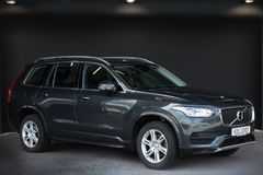 VOLVO XC90 D5 AWD Kinetic - 1.Hand Unfallfrei 7-Sitzer