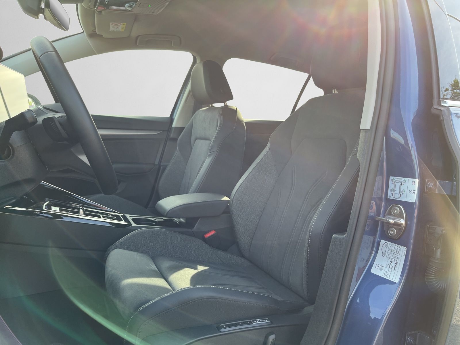 Volkswagen Golf - Bild 12