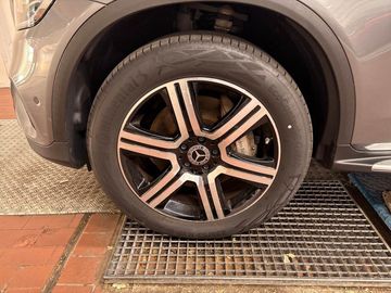 Mercedes GLC 300 - 11
