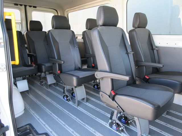 Crafter 35 TDI MR Kombi 9-SITZER/STAND-HZ/KLIMAA