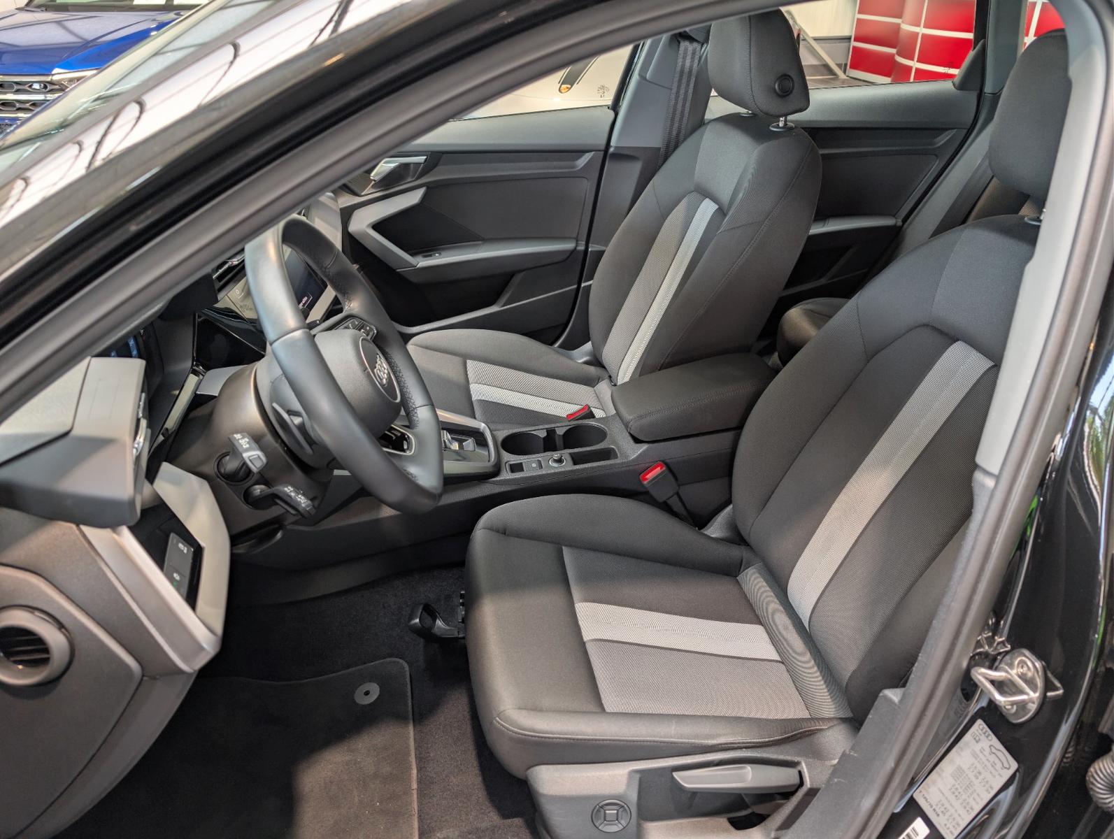 Audi A3 35 TDI Sportback S tronic advanced 8-fach, миниатюра 8