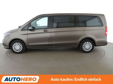 Mercedes V 220 - 3