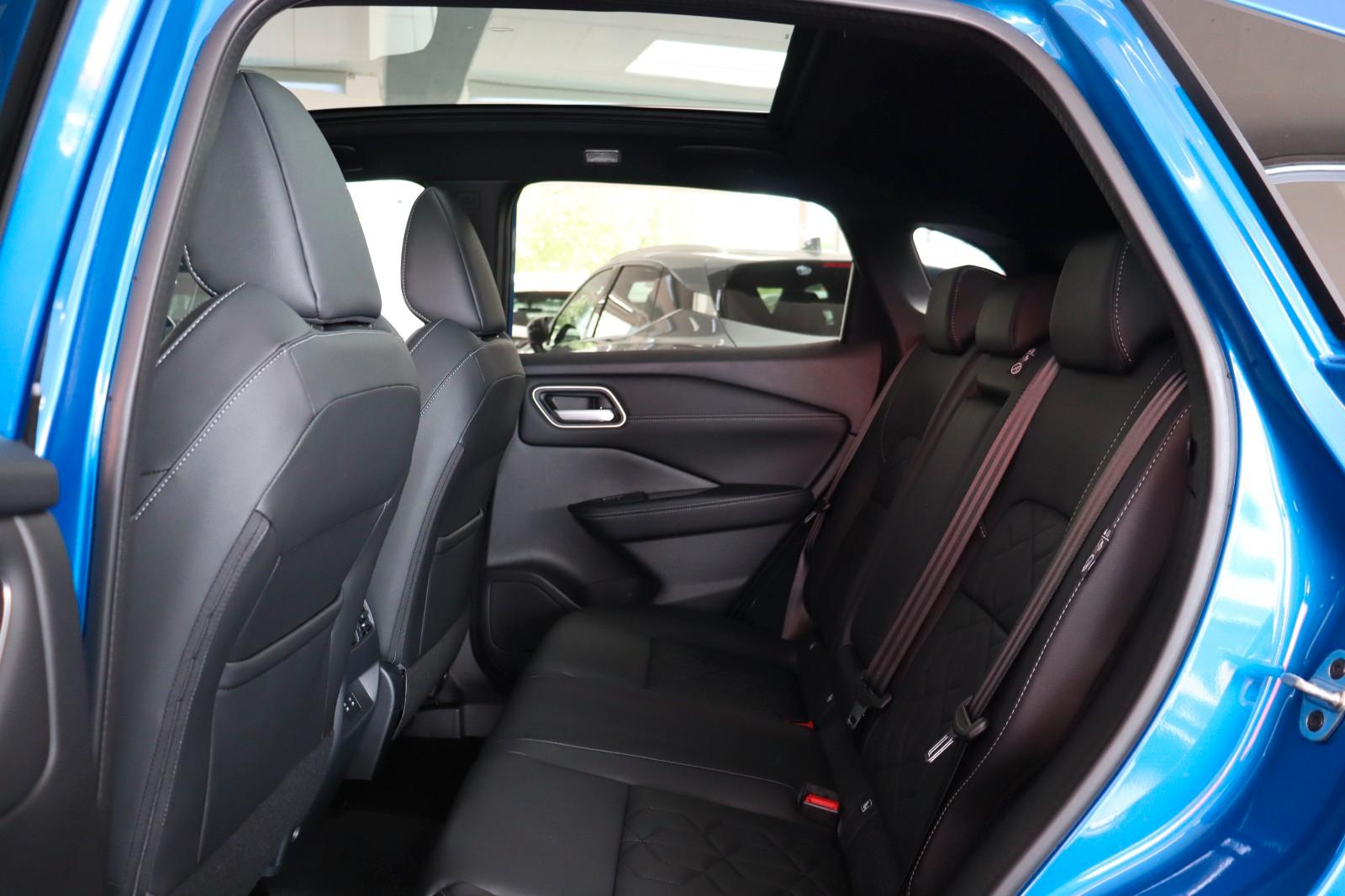 Nissan Qashqai 1.3 Tekna PANO Leder HUD 360° 19" SOFORT, миниатюра 14