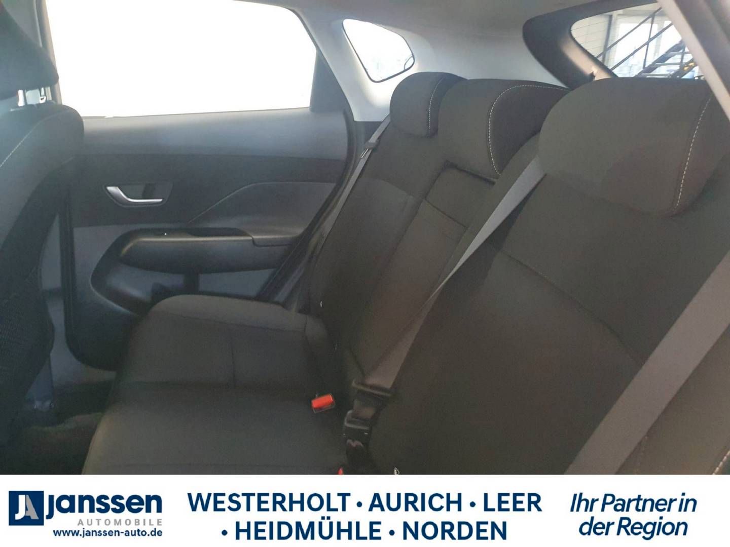 Fahrzeugabbildung Hyundai KONA SX2 HEV TREND Assistenz-Paket, Licht-Paket