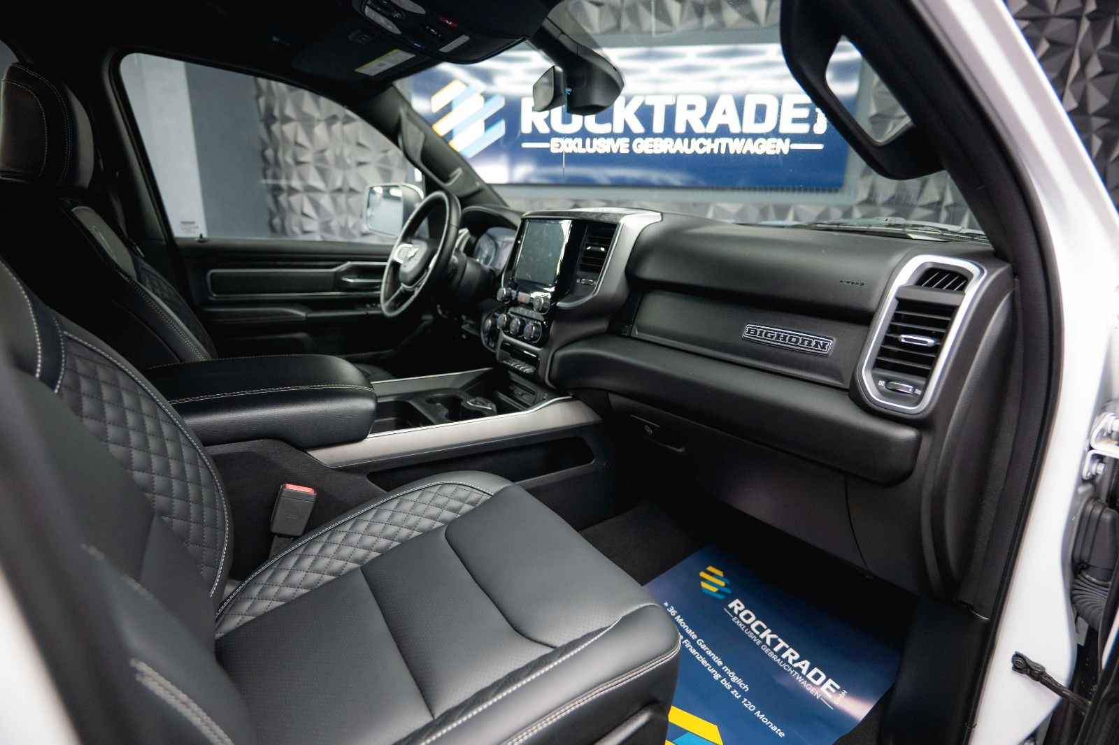 Fahrzeugabbildung Dodge RAM 5.7 V8 HEMI 4x4 OFFROAD Night AXLE LOCK 19%