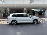 Volkswagen Golf Variant R-Line 4Motion 2.0 TSI 140kW 7-Gang - Volkswagen Golf: 14 Tsi