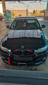 BMW 318d - - BMW 318 aus 2010: 318d