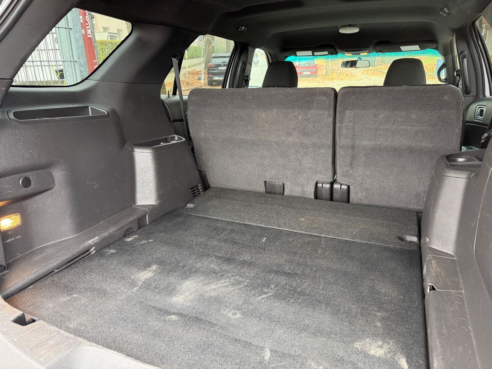 Fahrzeugabbildung Ford Police Interceptor 4x4 AUTOMATIK