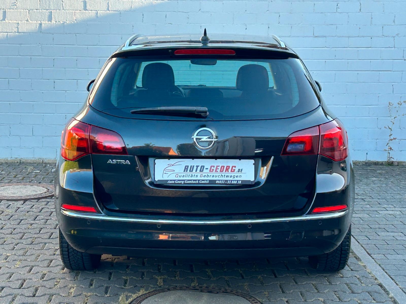 Opel Astra 2014 — photo 6