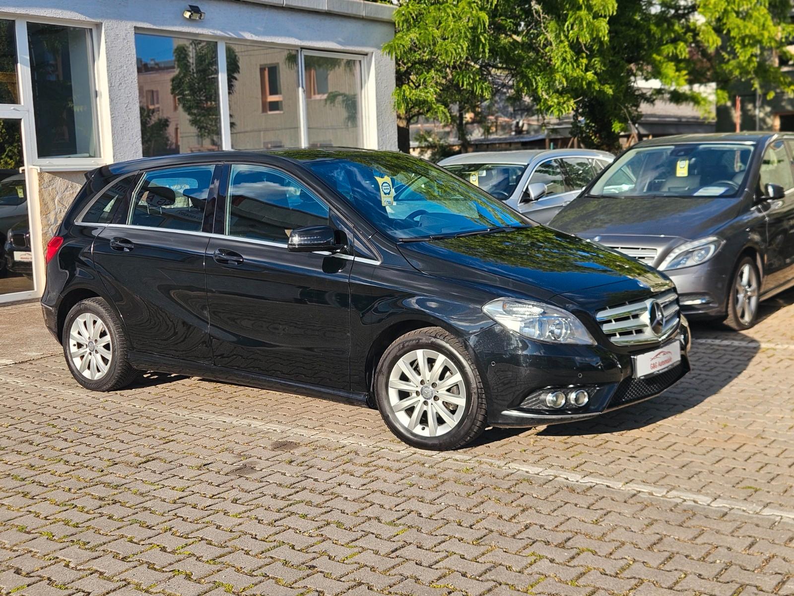 Mercedes-Benz B 180 AUT*LEDER*STDHZ*NAVI*EXKLUSIV-PAKET