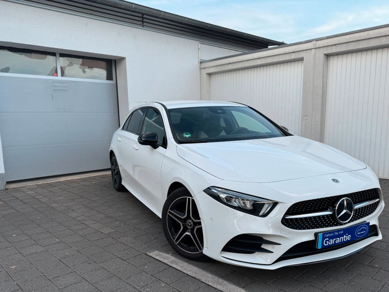 Mercedes-Benz A 180 AMG Line MBUX LED 1.Hd