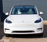 Tesla Model Y RWD Standard Range  - Tesla Model Y in Braunschweig