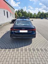 Audi A7 55 TFSI e S tronic quattro - - Audi A7: TFSI Tronic