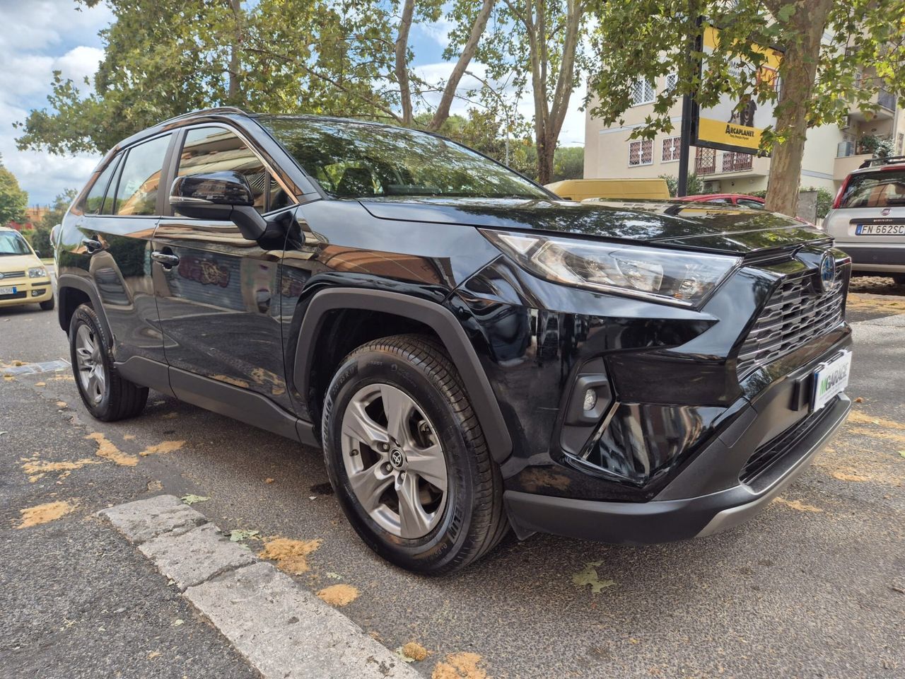 Toyota RAV 4 2.5 HV (218CV) E-CVT 2WD Business