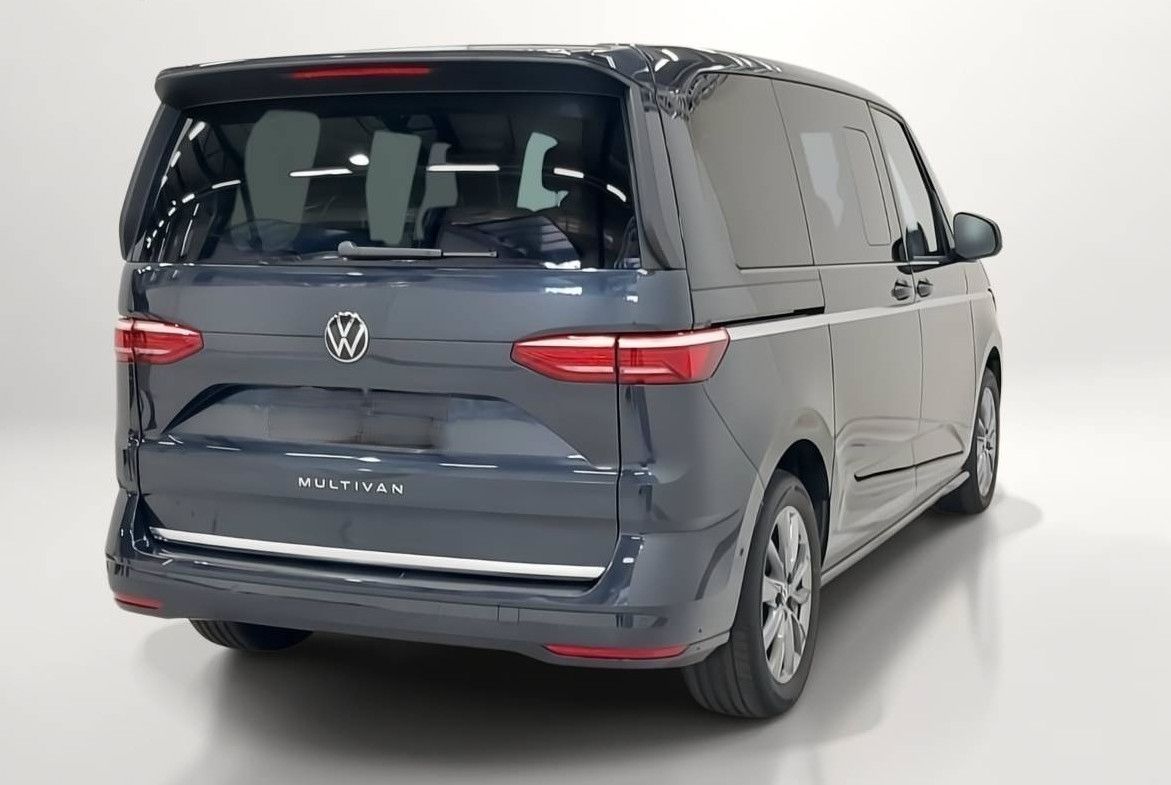 Fahrzeugabbildung Volkswagen T7 Multivan Pano ACC Keyless 3-Zonen Standheiz