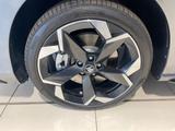 Skoda Superb Combi Sportline 2,0 TSI 195 kW 7-Gang-DSG - Skoda Superb: Alcantara