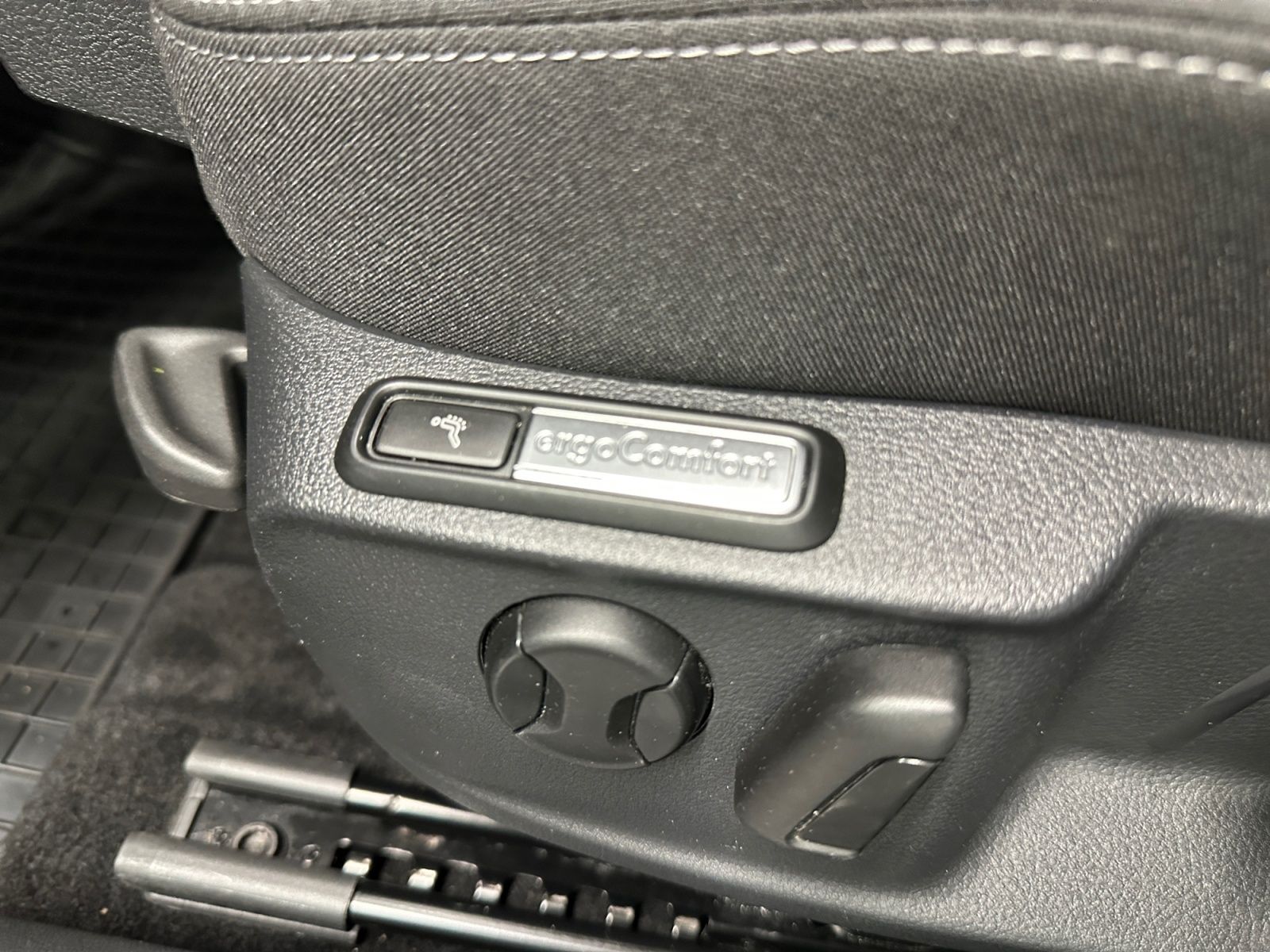 Volkswagen Passat Variant - Bild 20