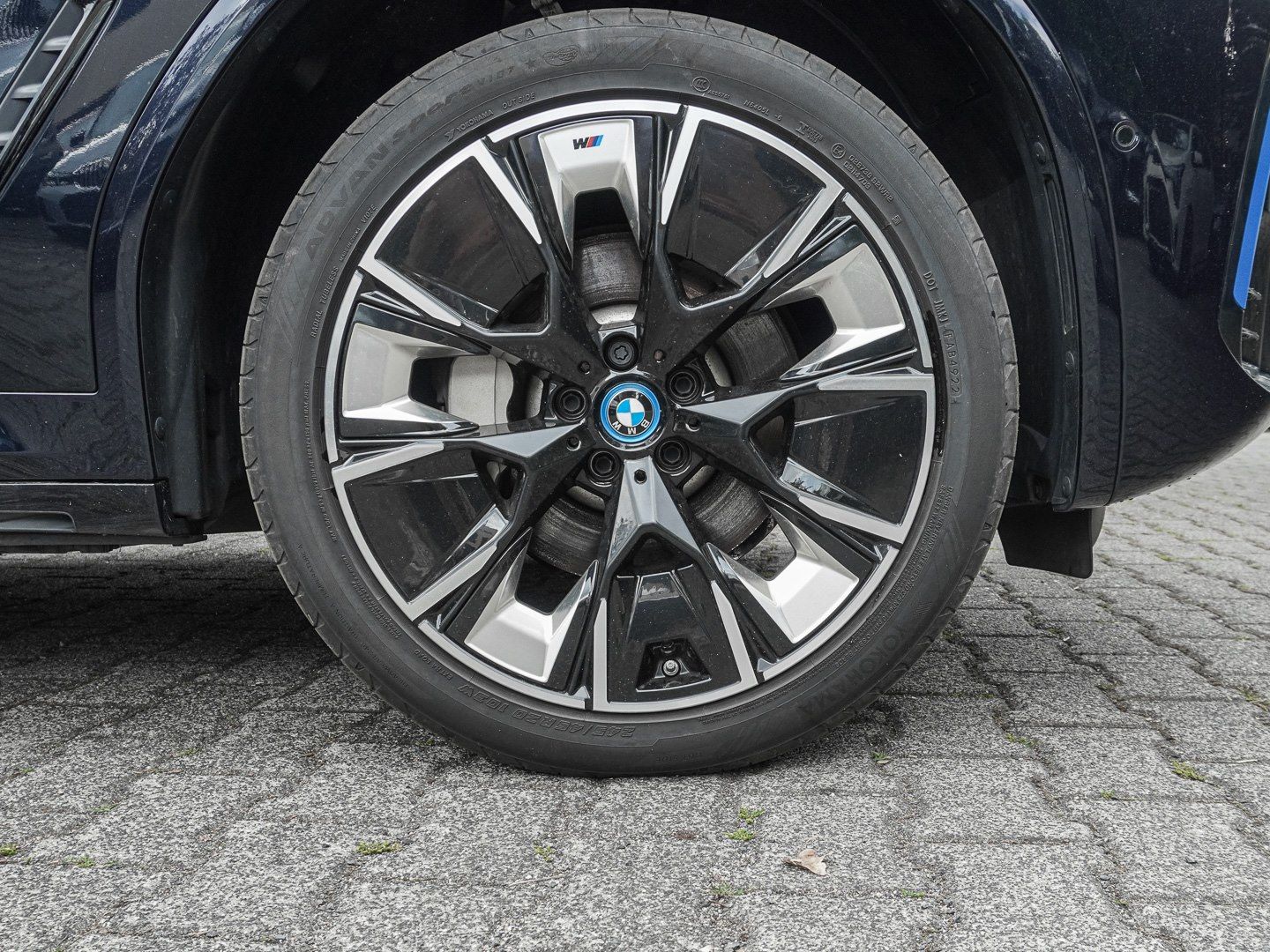 BMW iX3 HUD PANO ACC AHK 360°KAM RFK NAVI LED Laser foto 5